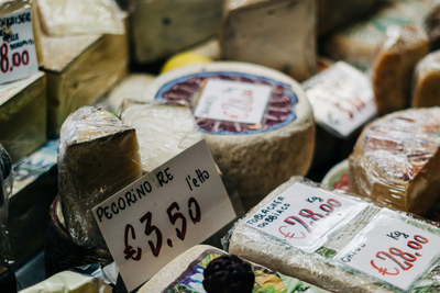 The Best and Worst Types of Cheeses for the Keto Diet