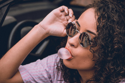 5+ Keto Chewing Gum Brands that Won't Burst Your Bubble